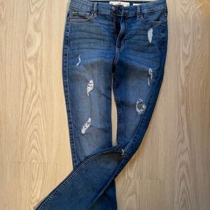 Hollister High Rise Skinny Jeans
